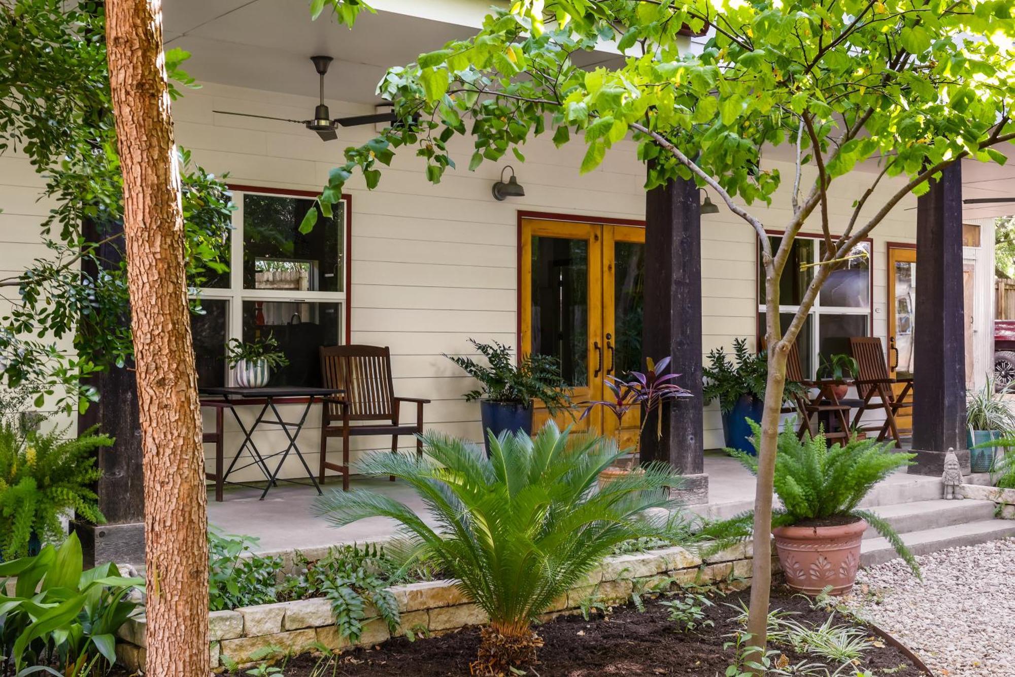 Brava House B&B Austin Exterior photo